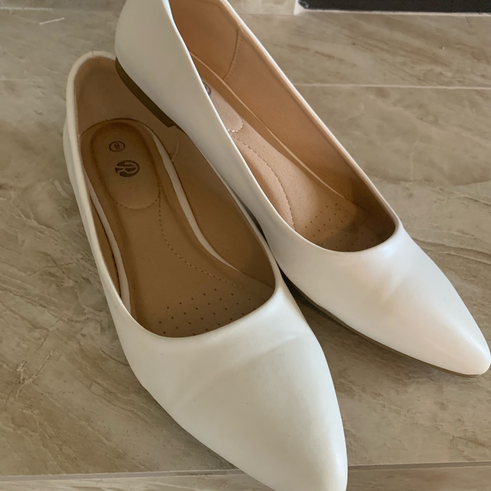White flats size 9